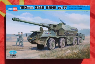 Hobby Boss 85501  152mm ShkH DANA vz.77